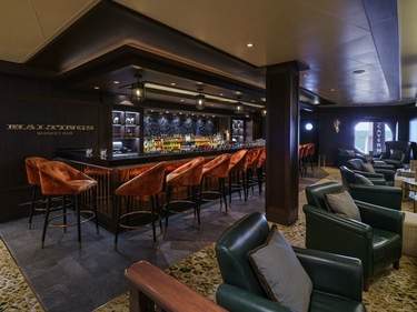 NCL Norwegian Encore Maltings Whiskey Bar ©Norwegian Cruise Line.jpg